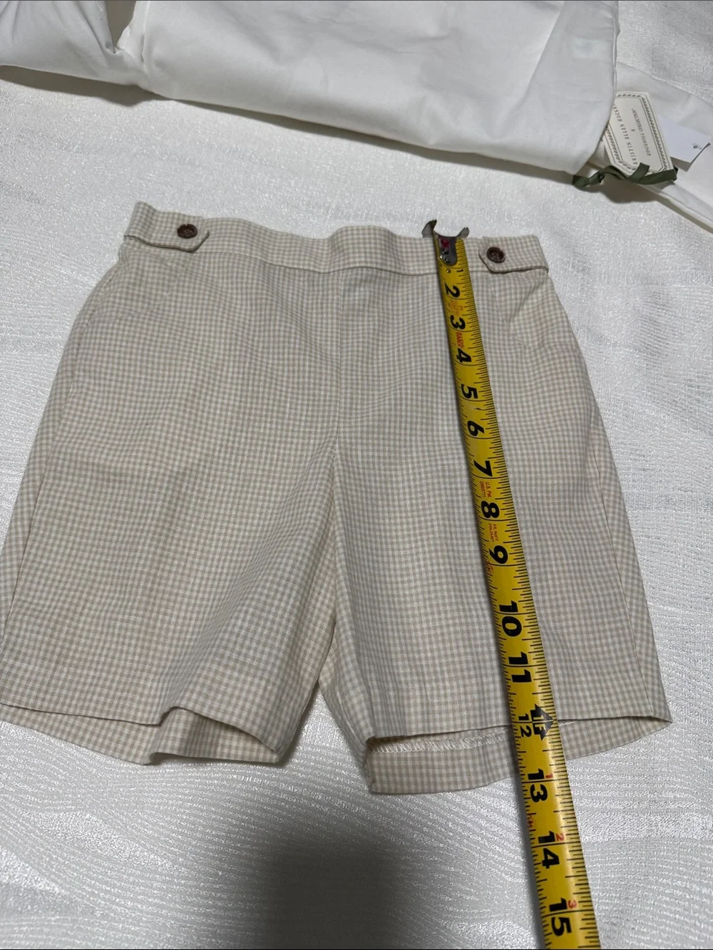 Classic Beige Check  Shorts kids    size 6
